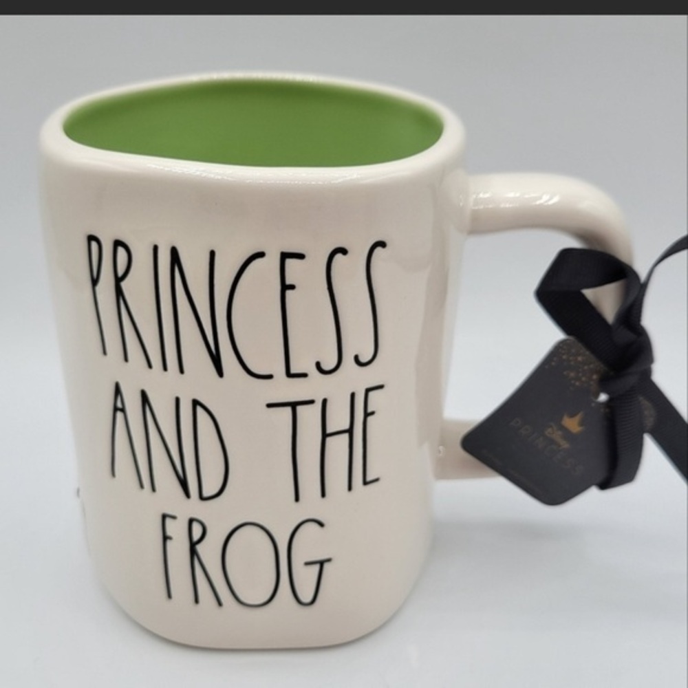 DISNEY ‘PRINCESS AND THE FROG’ RAE DUNN MUG